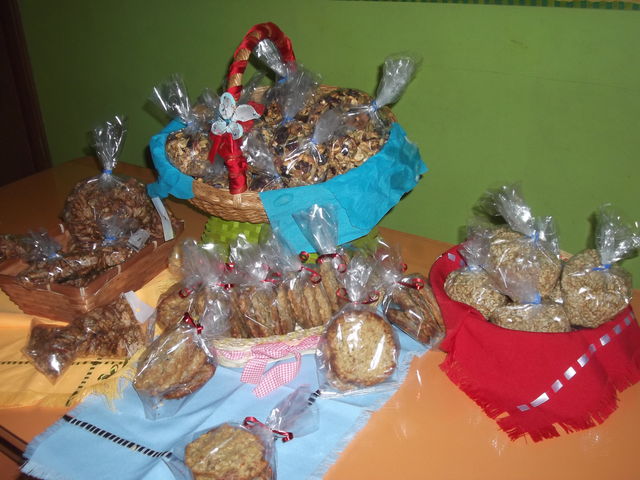 granola, nuez, girasol y galleta de avena